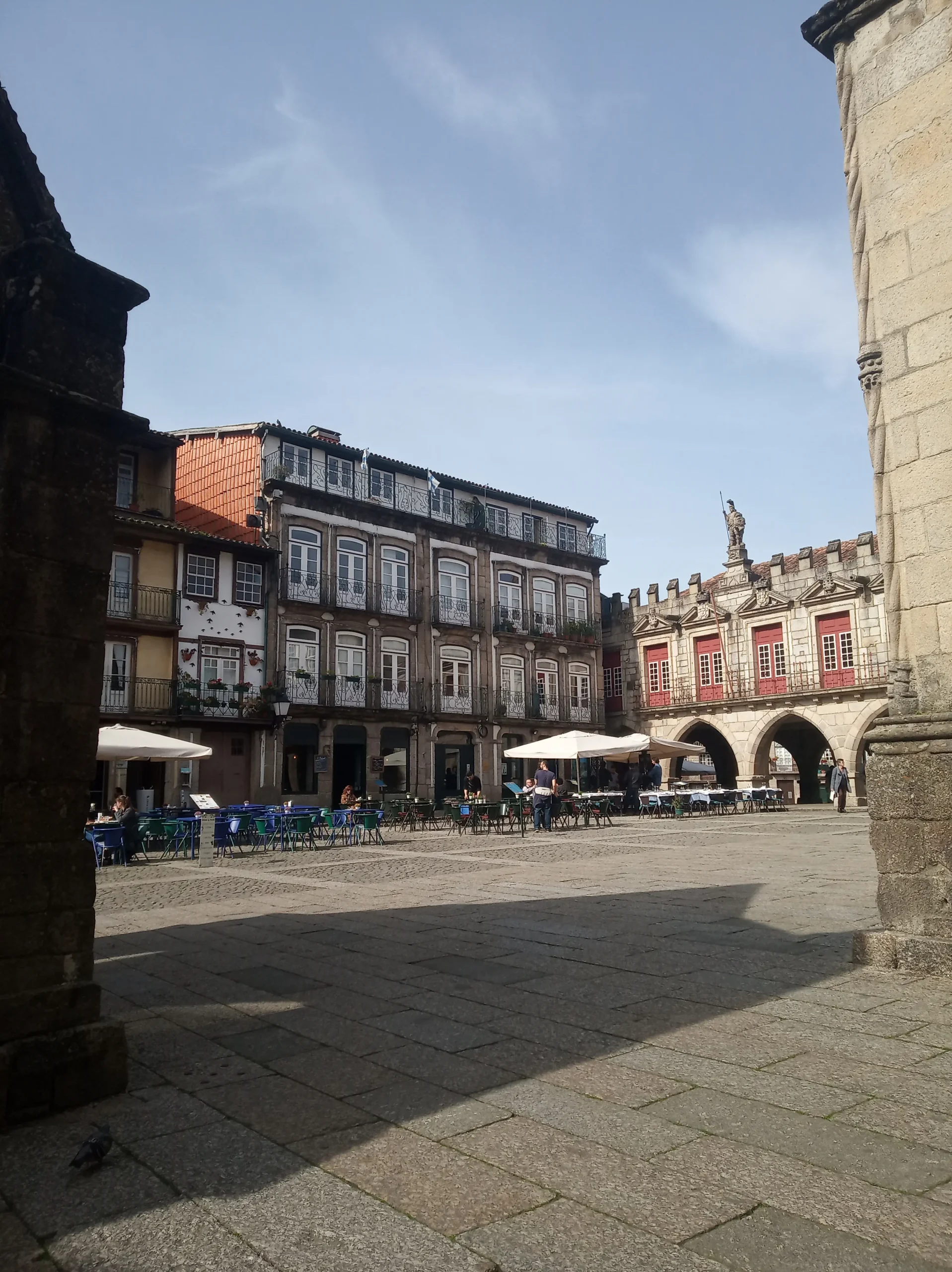 guimaraes-3